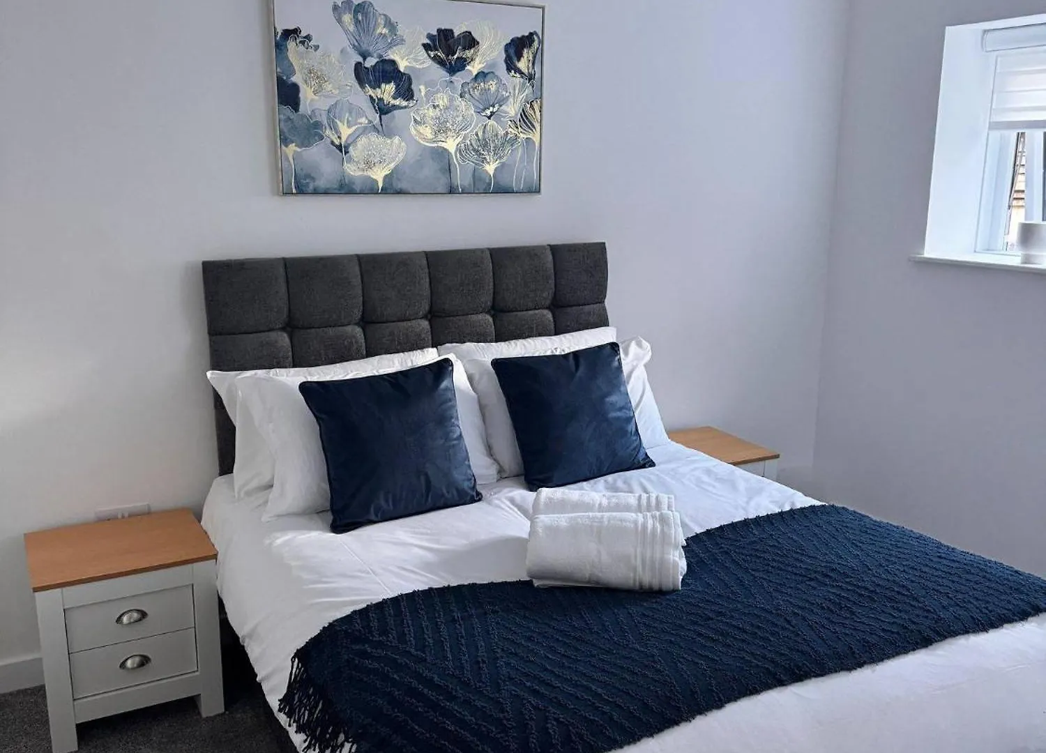 Hull Hideaway - Modern Apartment For 4 Kingston upon Hull